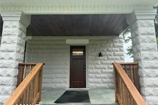 128 S 6th St, Dennison, OH 44621 - Photo 2