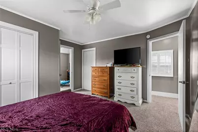 226 W 42nd Street, Shadyside, OH 43947 - Photo 16
