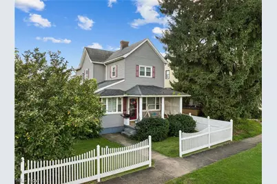 226 W 42nd Street, Shadyside, OH 43947 - Photo 2