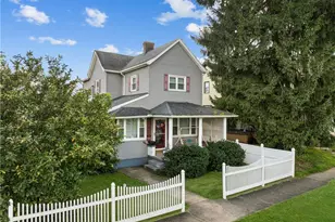 226 W 42nd St, Shadyside, OH 43947 - Photo 2