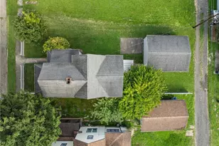 226 W 42nd St, Shadyside, OH 43947 - Photo 26
