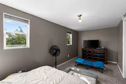 226 W 42nd Street, Shadyside, OH 43947 - Photo 18