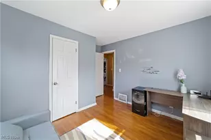 829 Elmwood Ave, Wickliffe, OH 44092 - Photo 20