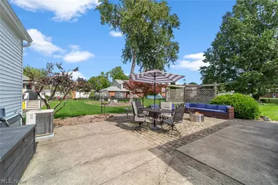 829 Elmwood Avenue, Wickliffe, OH 44092 - Photo 36