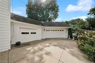 170 Overwood Rd, Akron, OH 44313 - Photo 42