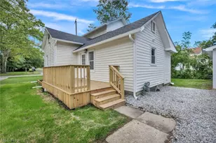 903 W 58th St, Ashtabula, OH 44004 - Photo 8