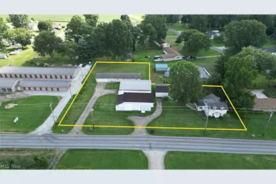 203 N Applecreek Road, Wooster, OH 44691 - Photo 2