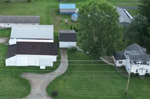 203 N Applecreek Rd, Wooster, OH 44691 - Photo 1