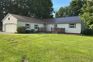 4237 Fairfield School Rd, Leetonia, OH 44431 - Photo 2