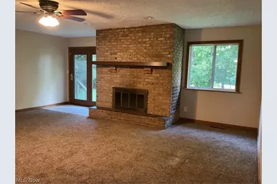4237 Fairfield School Road, Leetonia, OH 44431 - Photo 6