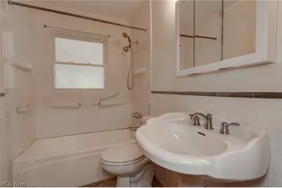 277 Gillett Street, Painesville, OH 44077 - Photo 20
