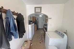 950 Snyder St, Akron, OH 44307 - Photo 22
