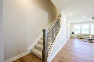 23864 Heatherstone Trl, Columbia Station, OH 44028 - Photo 18