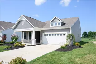 23864 Heatherstone Trl, Columbia Station, OH 44028 - Photo 2