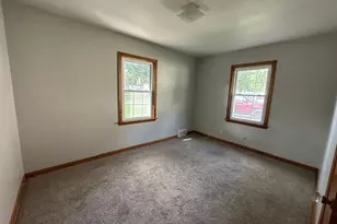 2224 Coral Sea, Youngstown, OH 44511 - Photo 6