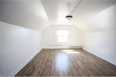559 E Exchange Street, Akron, OH 44306 - Photo 10