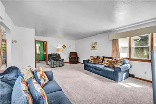 1011 39th St NE, Canton, OH 44714 - Photo 4