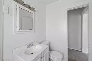 477 E 148th St, Loveland, OH 44110 - Photo 34