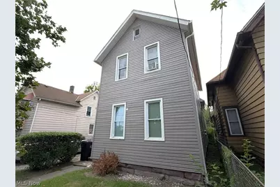3230 W 31st Street, Loveland, OH 44109 - Photo 2