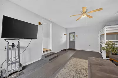 1801 Myrtle Avenue, Ashtabula, OH 44004 - Photo 4