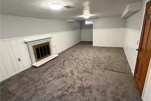 19430 Winslow Rd, Huber Heights, OH 44122 - Photo 16