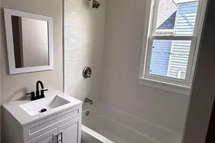 10819 Churchill Ave, Loveland, OH 44106 - Photo 18