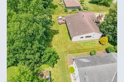8160 Joyce Road, Grandview Heights, OH 44147 - Photo 40