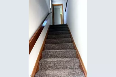10011 Hulda Avenue, Loveland, OH 44104 - Photo 18