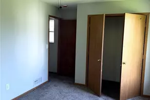 10011 Hulda Ave, Loveland, OH 44104 - Photo 20