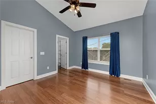 5512 St Stephens Ct, Loveland, OH 44102 - Photo 16