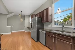 5512 St Stephens Ct, Loveland, OH 44102 - Photo 6