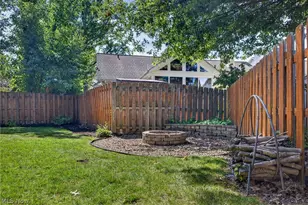 38408 Piccadilly Square, Willoughby, OH 44094 - Photo 48