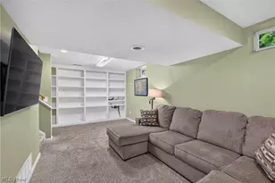 38408 Piccadilly Square, Willoughby, OH 44094 - Photo 34