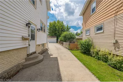 1111 Spring Road, Loveland, OH 44109 - Photo 6