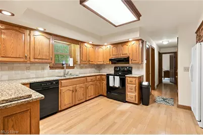 3715 Greenbriar Drive, Zanesville, OH 43701 - Photo 12