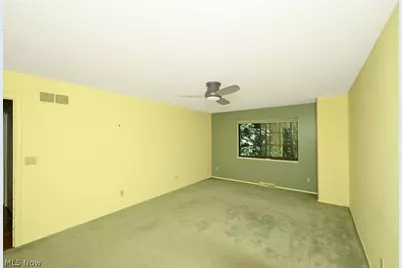 879 Hampton Ridge Drive, Akron, OH 44313 - Photo 24