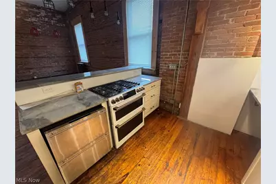 2672 W 14th Street #5, Loveland, OH 44113 - Photo 2