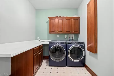 6232 Oak Point, Lorain, OH 44053 - Photo 18