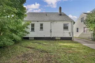 17419 Lotus Dr, Loveland, OH 44128 - Photo 28