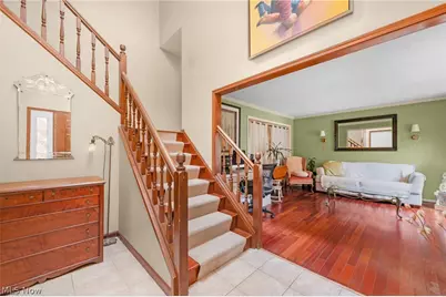 817 Quail Hollow Circle, Avon Lake, OH 44012 - Photo 4