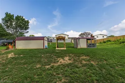 13485 Sunflower Avenue NW, Mogadore, OH 44260 - Photo 38