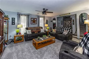 13485 Sunflower Ave NW, Mogadore, OH 44260 - Photo 4