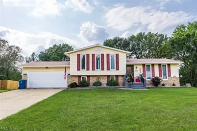 13485 Sunflower Avenue NW, Mogadore, OH 44260 - Photo 1