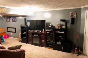 170 Crawford Ave, Wintersville, OH 43953 - Photo 8