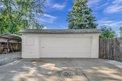 30213 Robert Street, Wickliffe, OH 44092 - Photo 46
