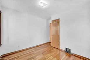30213 Robert St, Wickliffe, OH 44092 - Photo 20