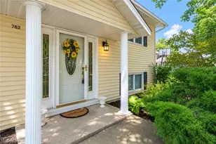 782 Pasadena Ave, Sheffield Lake, OH 44054 - Photo 2