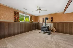 782 Pasadena Ave, Sheffield Lake, OH 44054 - Photo 22