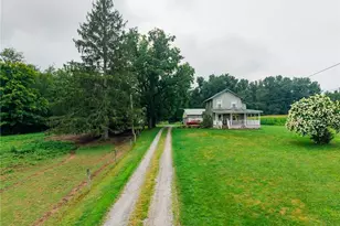 172 W County Line Rd, Greenville, PA 16134 - Photo 2
