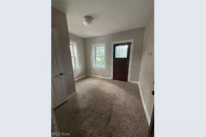 976 E 70th Street, Loveland, OH 44103 - Photo 12